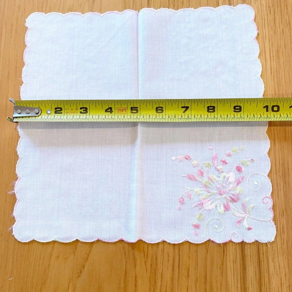 Vintage Handkerchief Hanky Embroidered Pink Green Flowers Scalloped Edge 10" - Picture 5 of 5